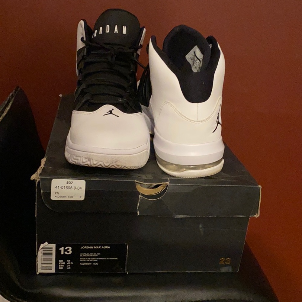 Jordan Max Aura